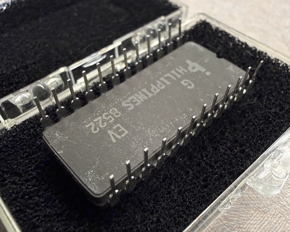 Apple APL-HRCLS Character Generator EPROM – APL Plus/IBM PC Hercules Graphics