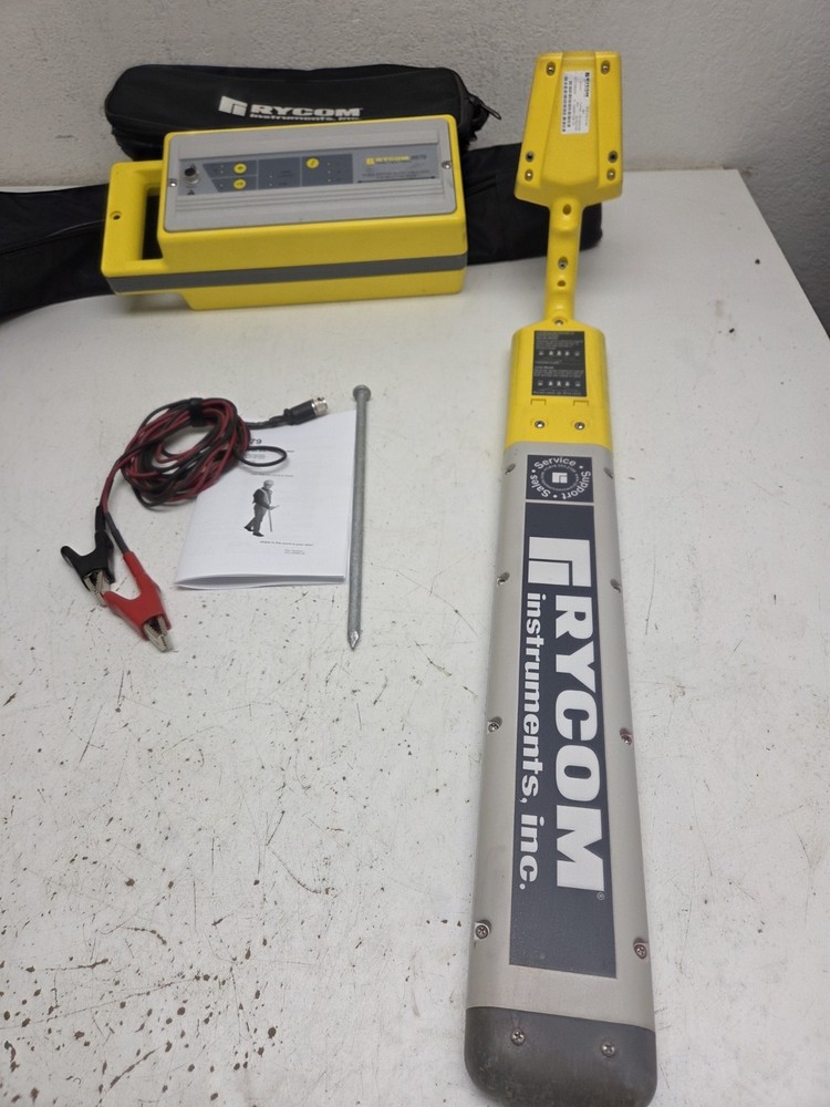 RYCOM 8879 D Cell Cable Pipe Wire Utility Underground Locator Dynatel Metrotech