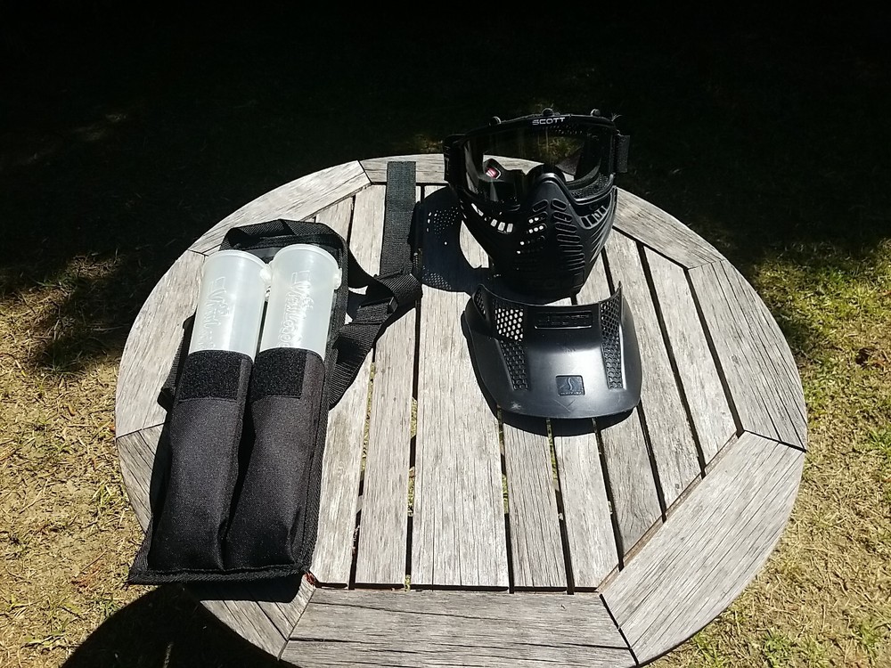 Tippmann 98 Custom Paintball Gun & Kit