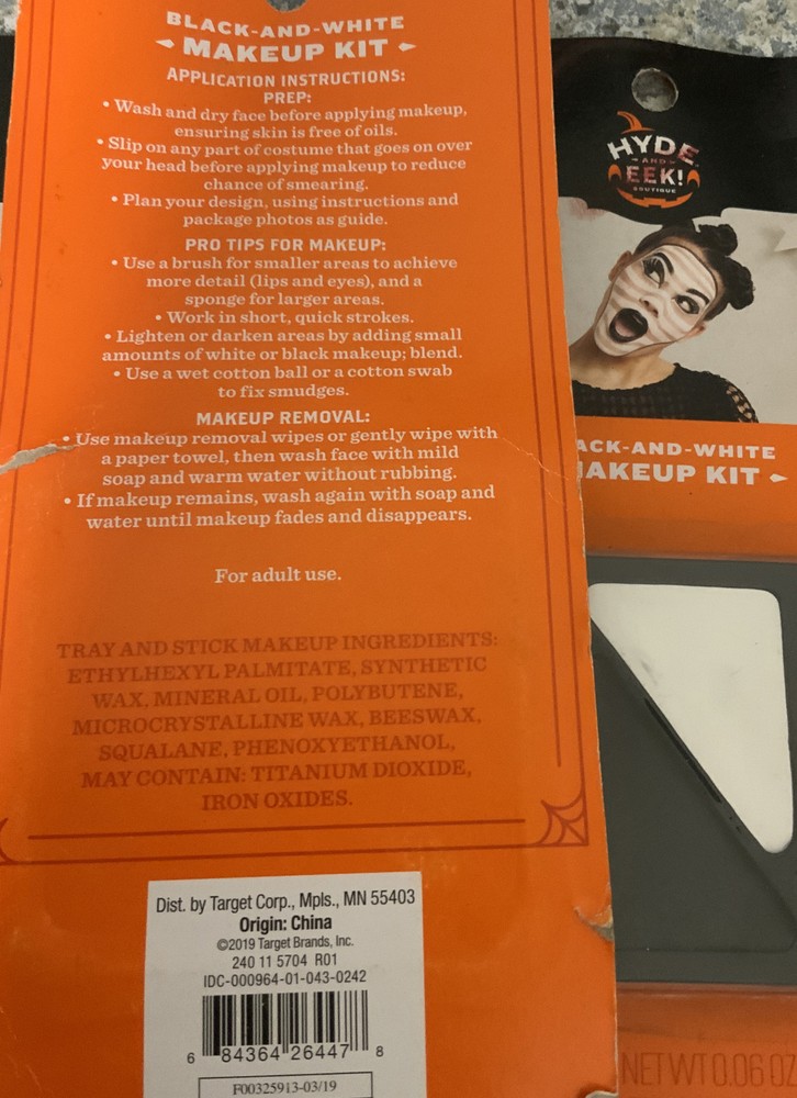 ⚡️Hyde & Eek Black & White Makeup Kit 👉3 Lot👈