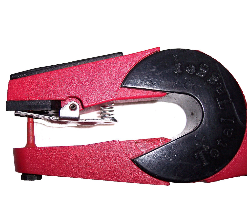 Allflex Ear Tag Applicator Red from a Veterinary Estate