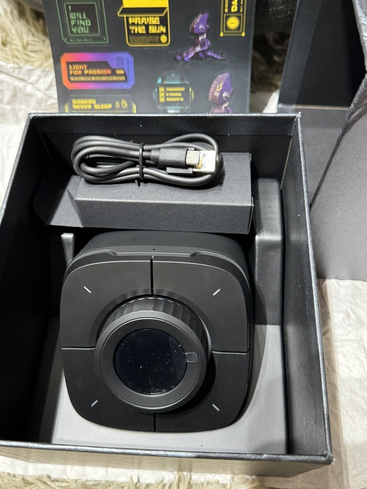 Cololight Stream Deck COLOPLAY Desktop Controller Gaming PC - LS169 NEW