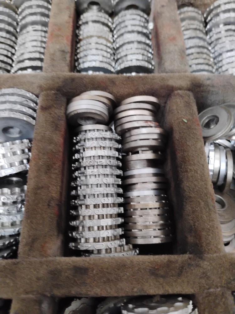 Roberts 24" Number Machine Wheels