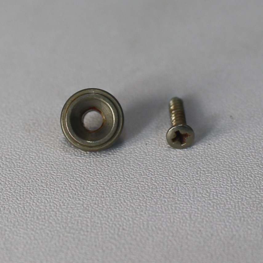 Aged Round String Tree Retainer Guide For 50s Stratocaster V3 - Nickel