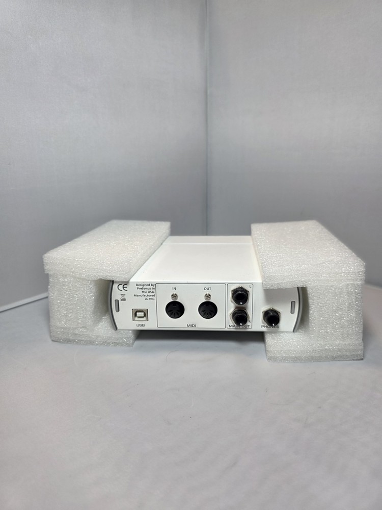 PreSonus Audiobox USB Limited Edition 2X2 USB Recording System Interface