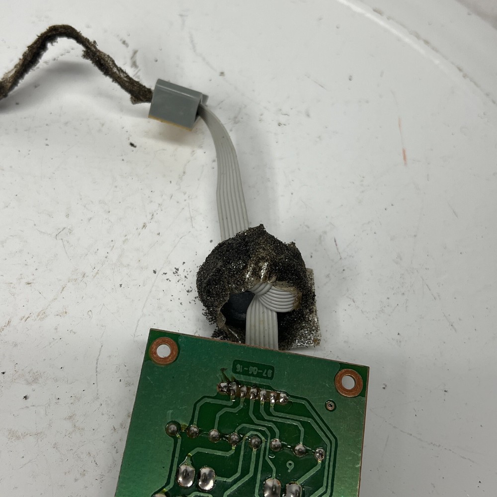 ENSONIQ Replacement Part E190089 94v-1 / Pulled From AVISTA 7600 Headphone Jack