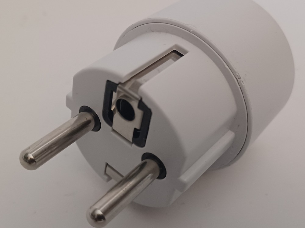 Smart Plug With Power Consumption