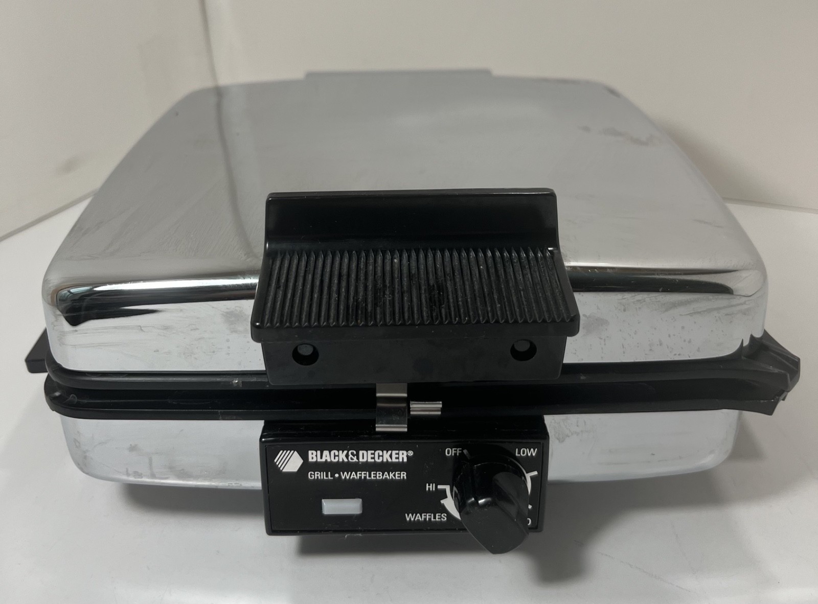 BLACK & DECKER Grill Waffle Baker Maker Iron G48TD Type 2 Chrome - TESTED 🧇