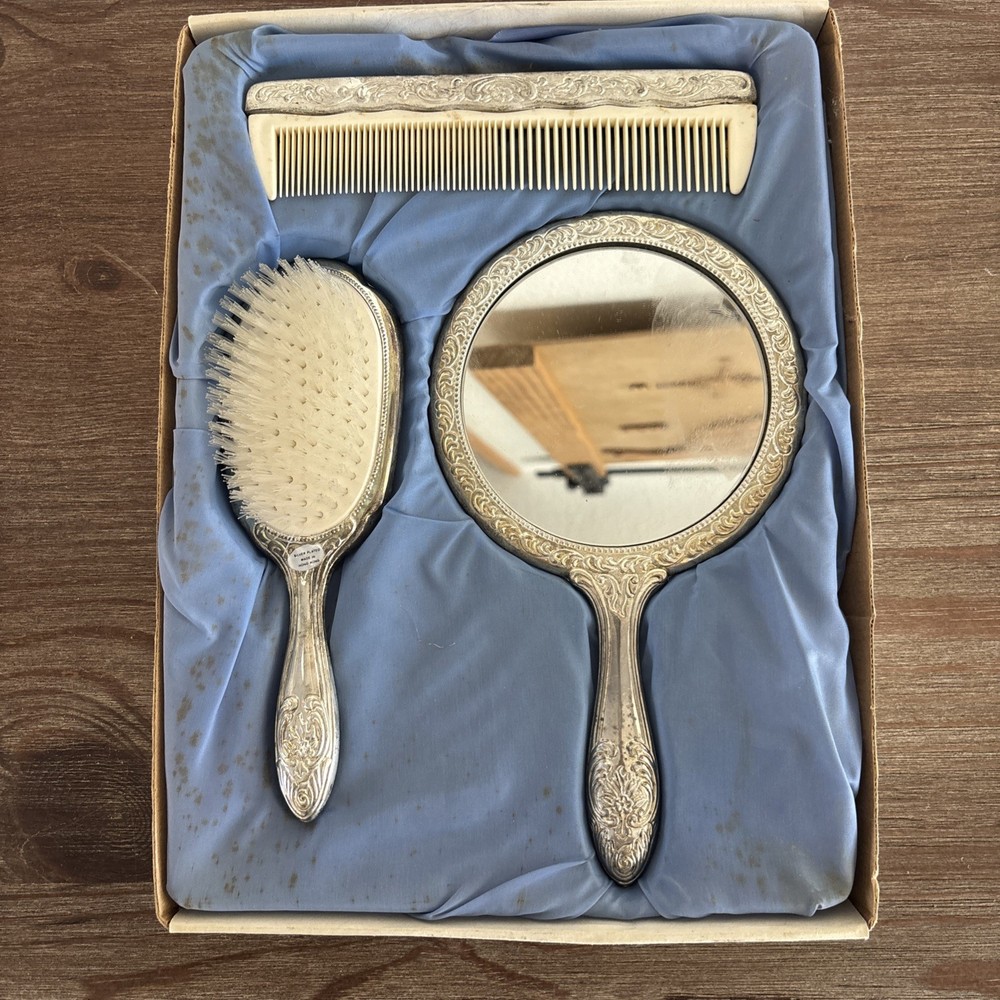 Vintage Argente 3 Piece Silver Plated Vanity Dresser Set Brush Mirror Comb