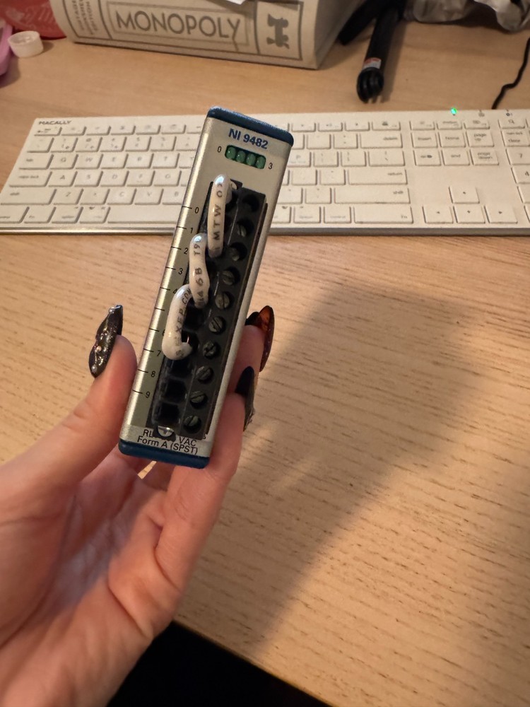 National Instruments NI 9221