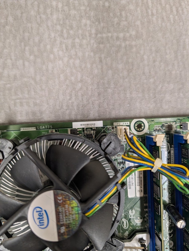 ** Intel DB43LD Motherboard w/ Pentium Dual Core E6600, 4GB RAM