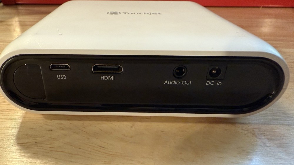 Touchjet Pond - Interactive Pen Projector - HDMI - Android - TP1