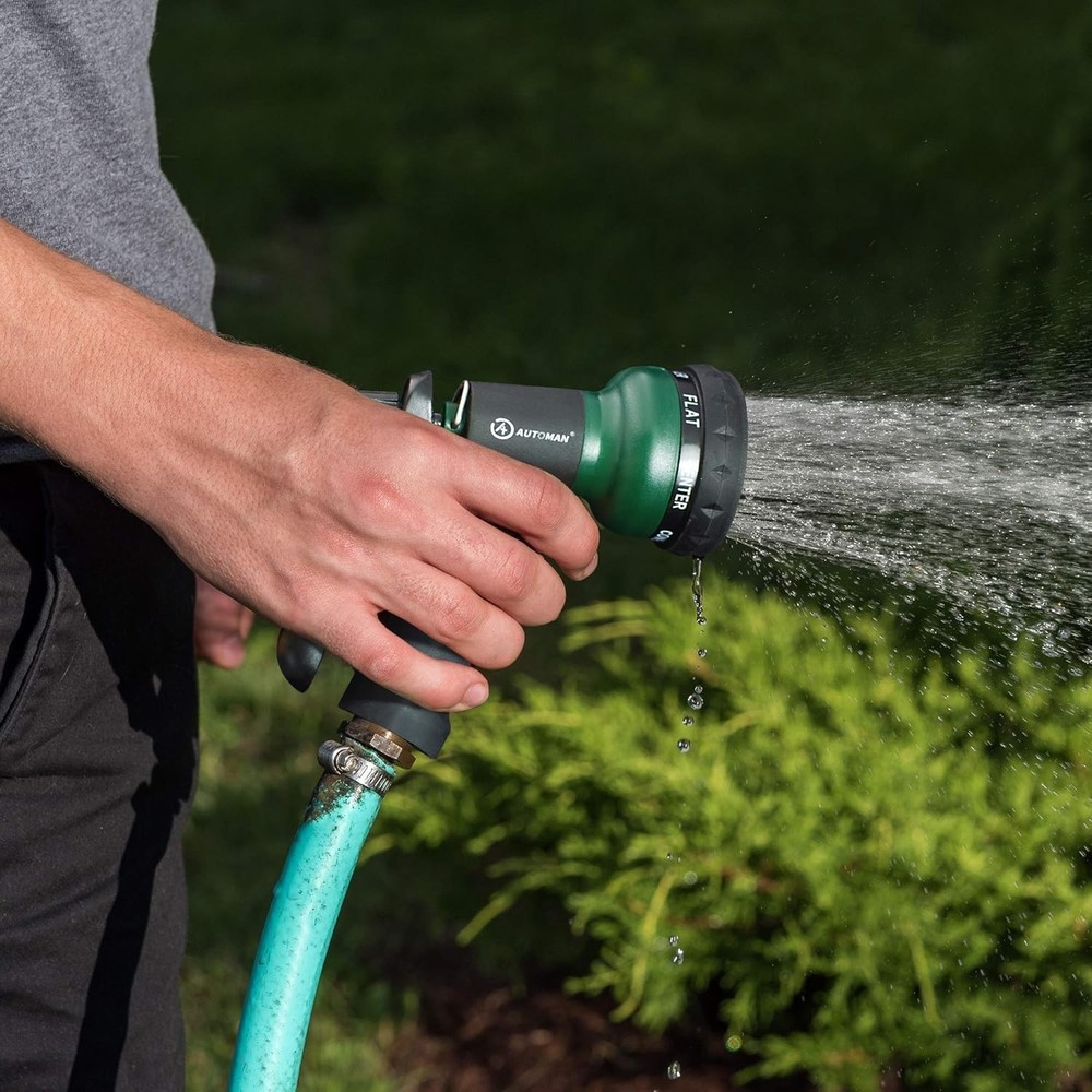 Versatile Garden Hose Nozzle with 7 Adjustable Patterns - Lightweight & Durable