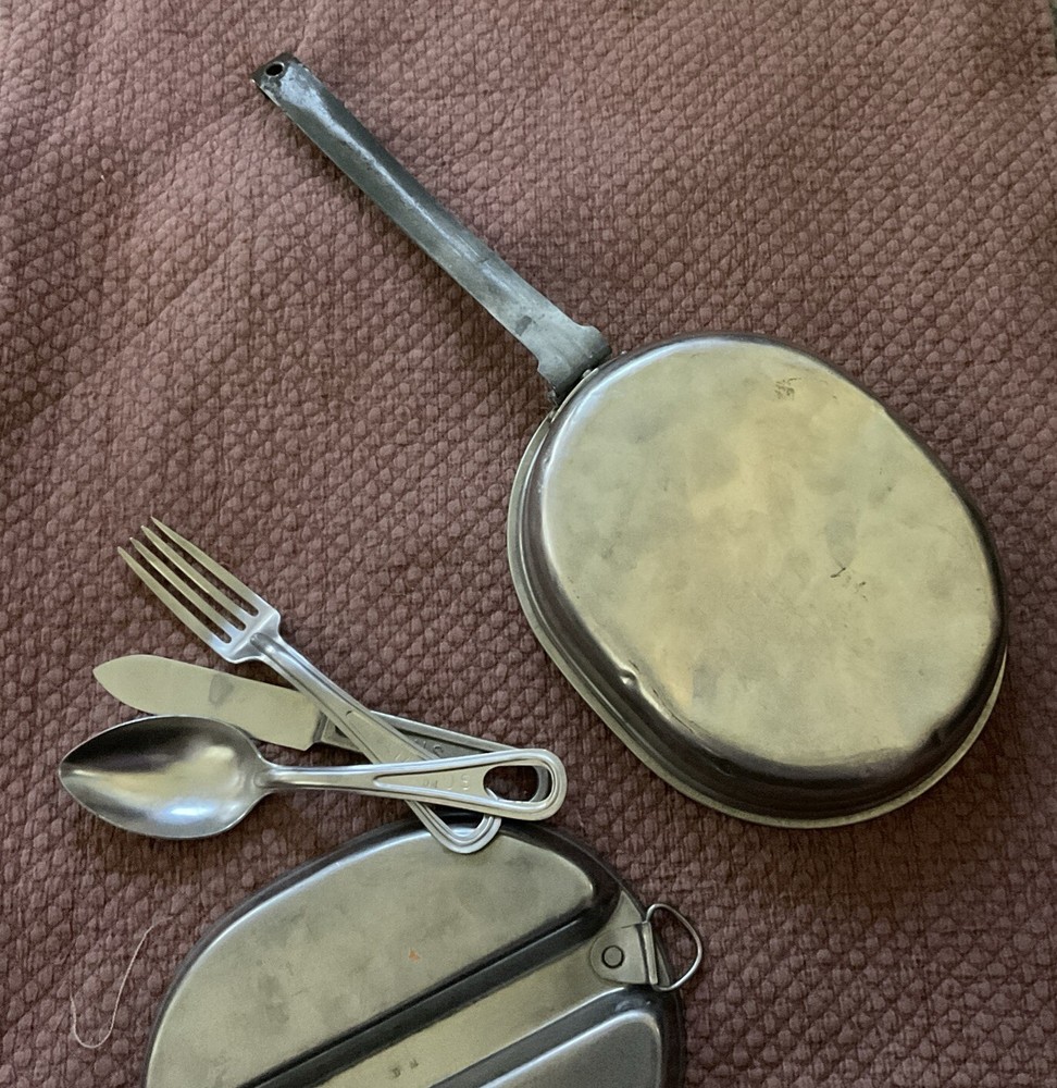 U. S. MESS KIT (MARKED D.M.) With Utensils