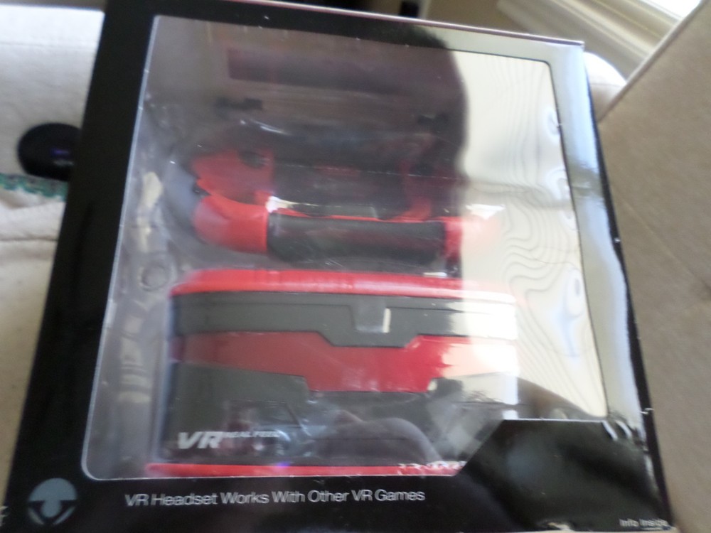 NIB VR Real Feel Racing 3D Reality Simulator Racing Experience Bluetooth