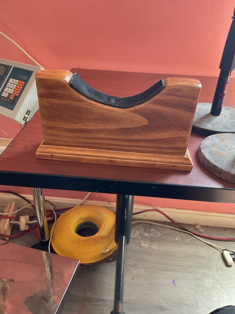 guitar luither guitar neck rest for large string instruments
