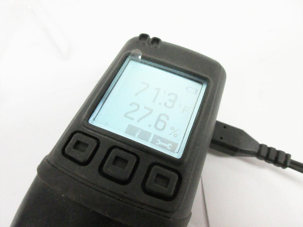 OMEGA OM-EL-GFX-2 PORTABLE TEMPERATURE/HUMIDITY DATA LOGGERS GRAPHING DISPLAY