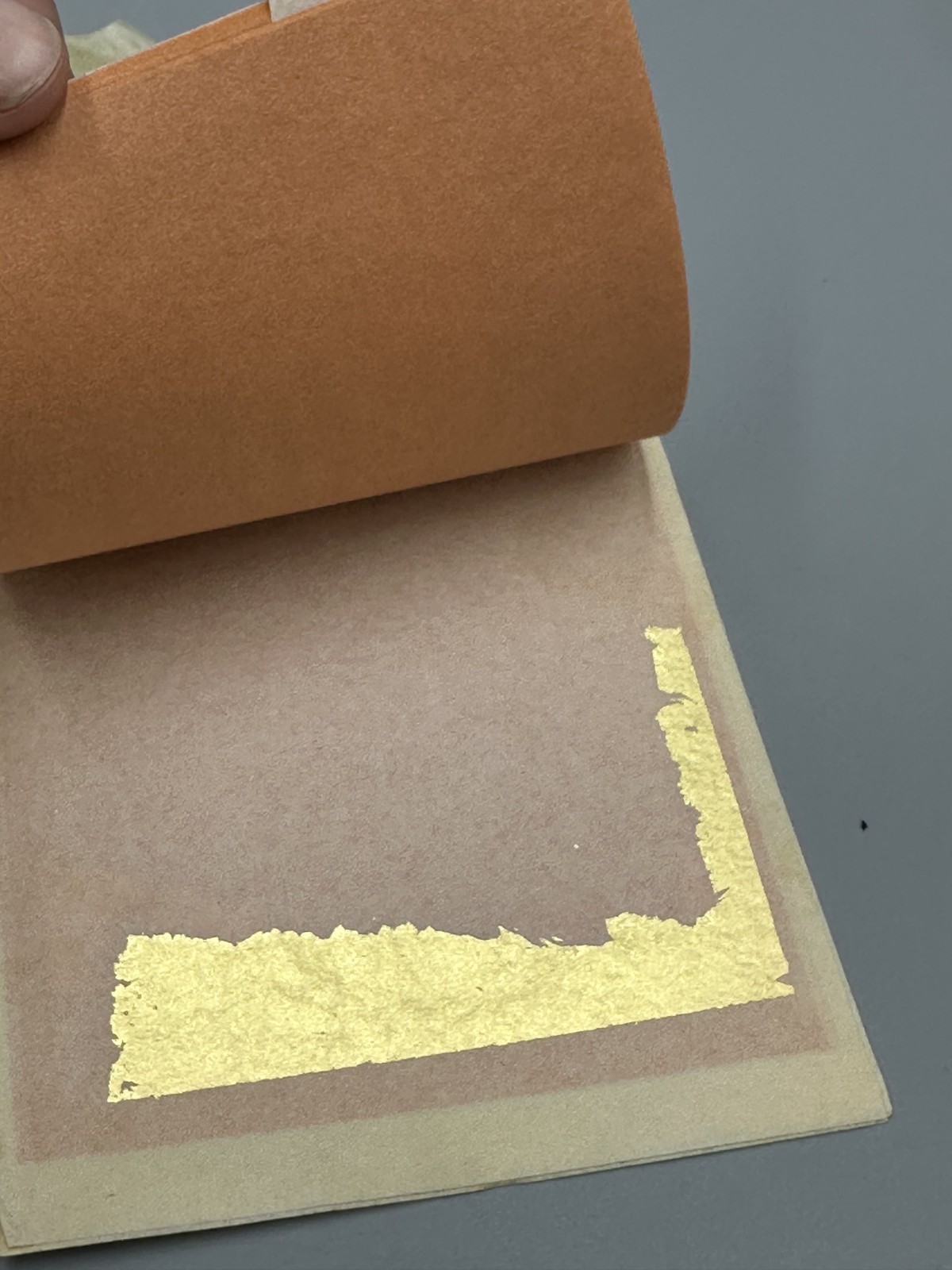 SCRAPS of Vintage BEST XX DEEP GOLD LEAF 22 Carats 3 3/8" x 3 3/8" Italy