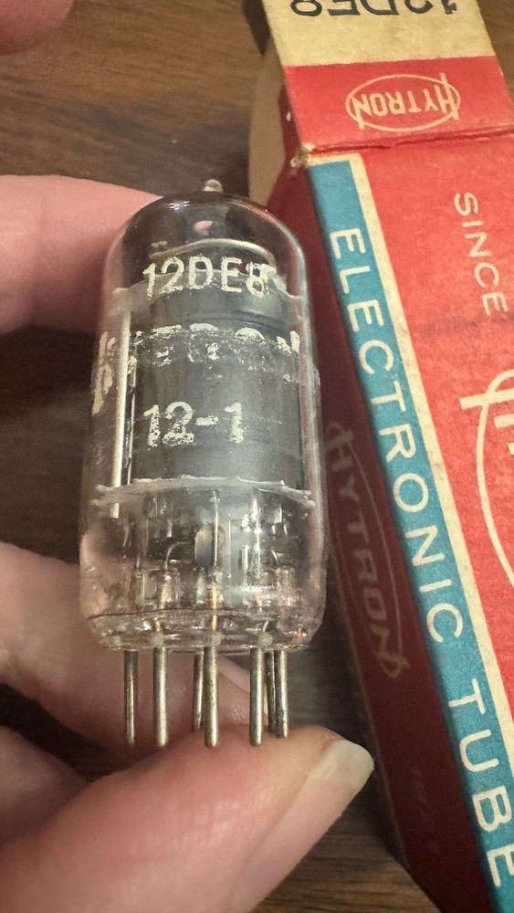 NOS Hytron 12DE8 variable μ amplifier pentode Electron Tube