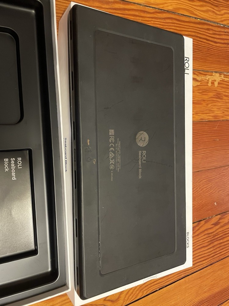 ROLI Seaboard Block Modular Music Studio Expressive Keyboard