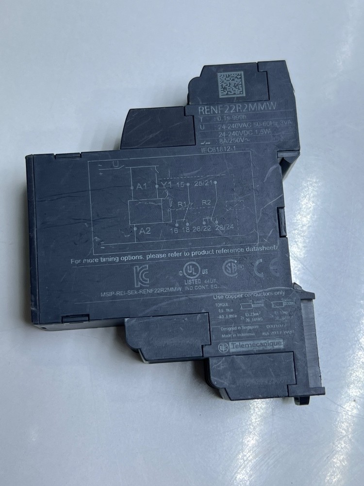 Schneider Electric RENF22R2MMW Multifunction Timer Relay