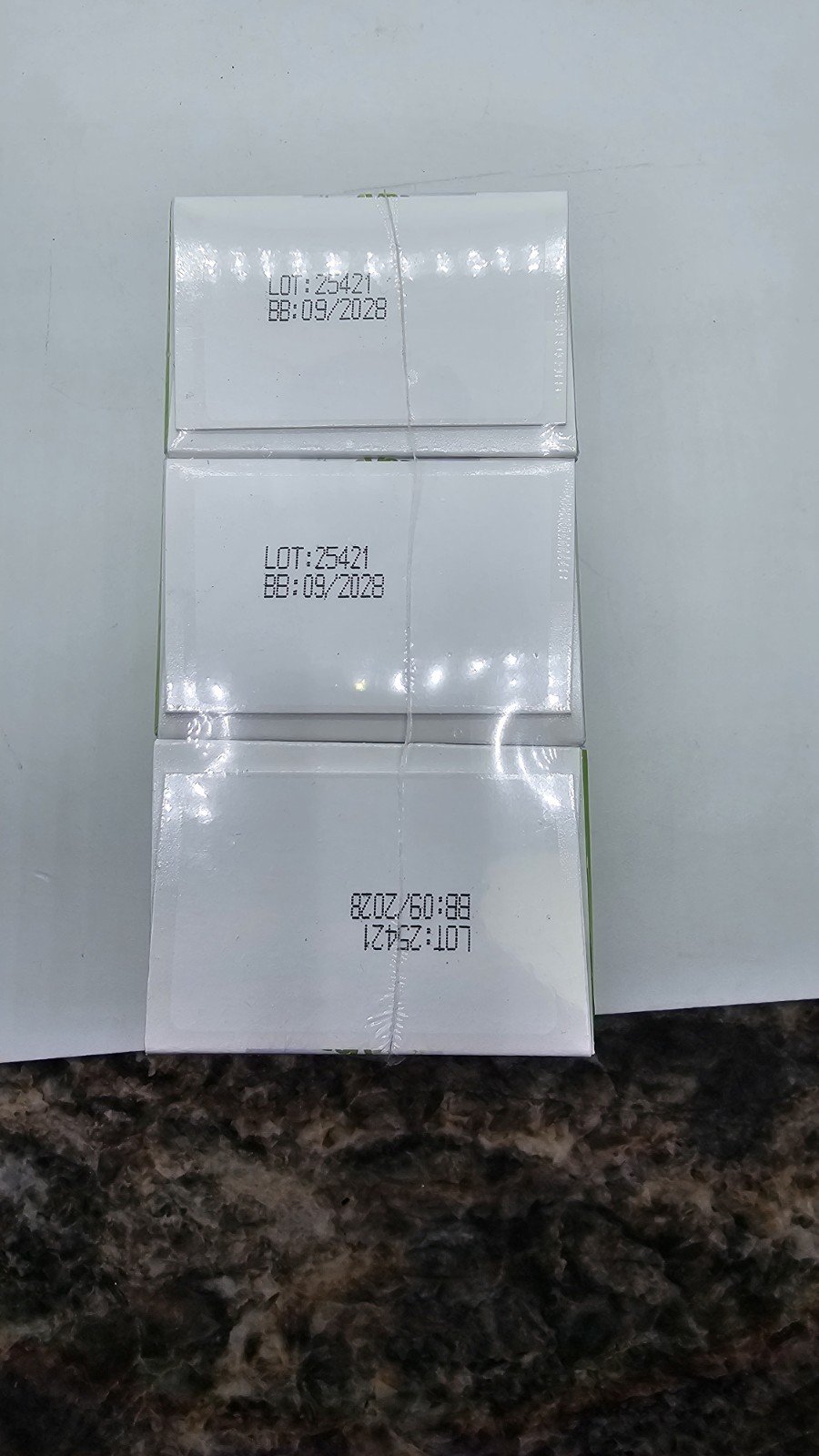 3 XLEAR Saline Nasal Spray with Xylitol 1.5oz ( 3 pack ) Exp 09/2028