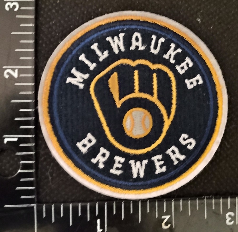 MILWAUKEE BREWERS BASEBALL IRON ON PATCH