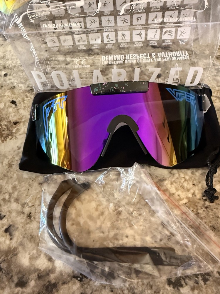 Pit Viper Cycling Sunglasses Polarized Multicolor Lens Black Shield