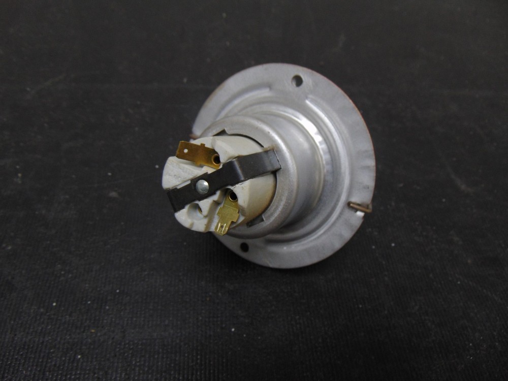 GE Range JGBP29MEM2BS Light Assembly WB08K0001