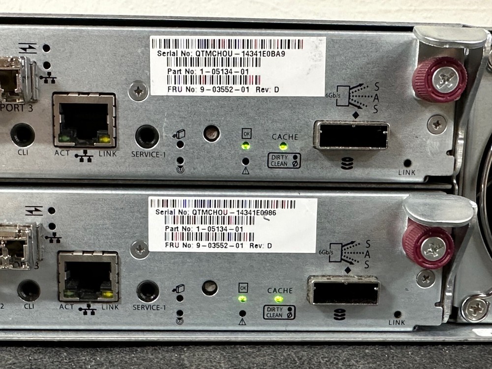 Quantum 24-bay SAS disk array w/ Dual 1-05134-01 Quantum SAS SAN Controller