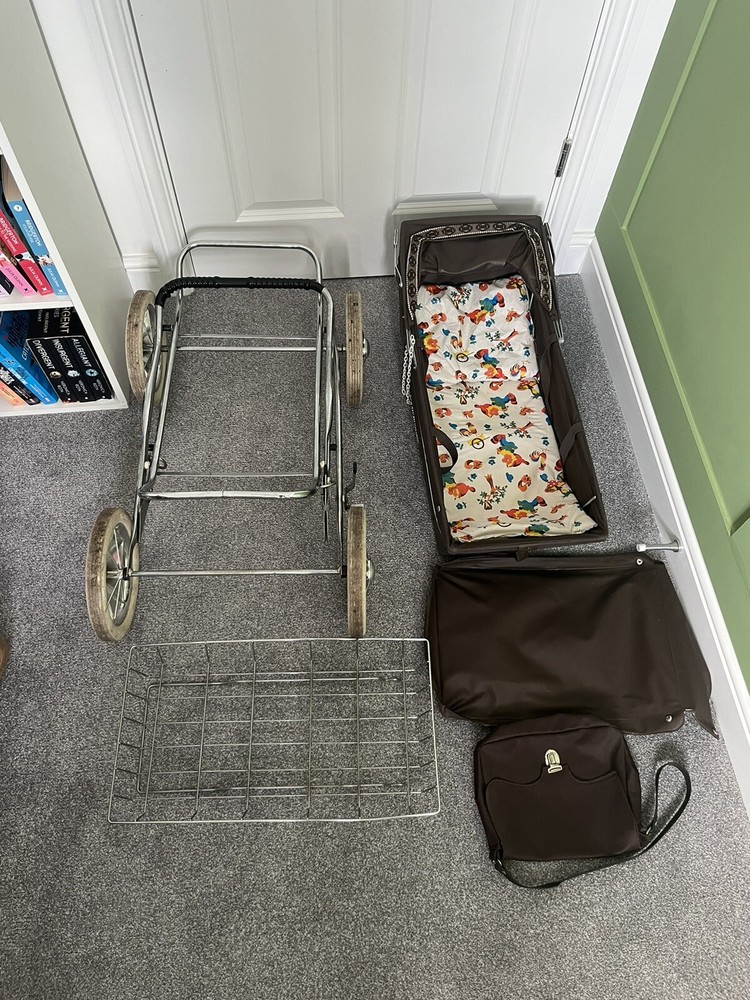 Charlesworth Dolls Pram - Vintage
