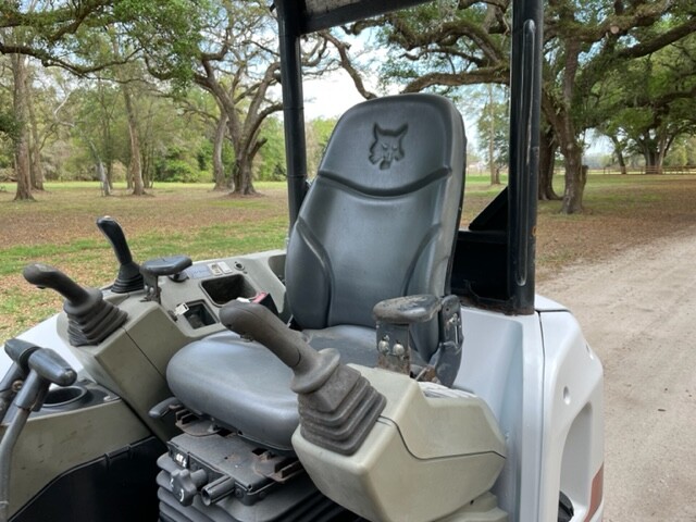 2016 BOBCAT E45 MINI EXCAVATOR - 2 SPEED - KUBOTA DIESEL ENGINE
