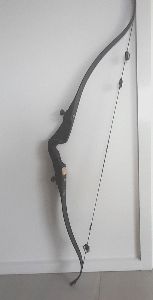 Black Widow Recurve Bow