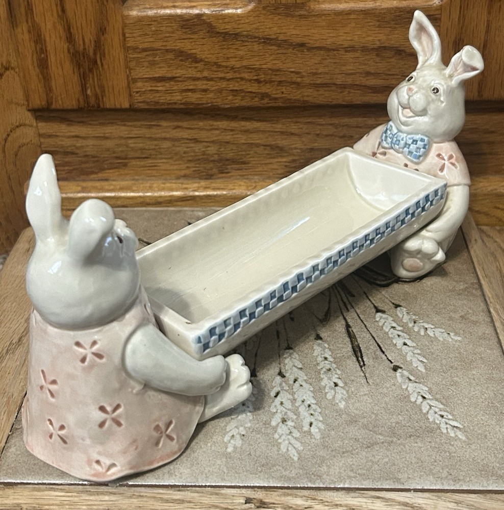 Fitz and Floyd Bunny Spring Cracker Cradle Dish Easter Spring