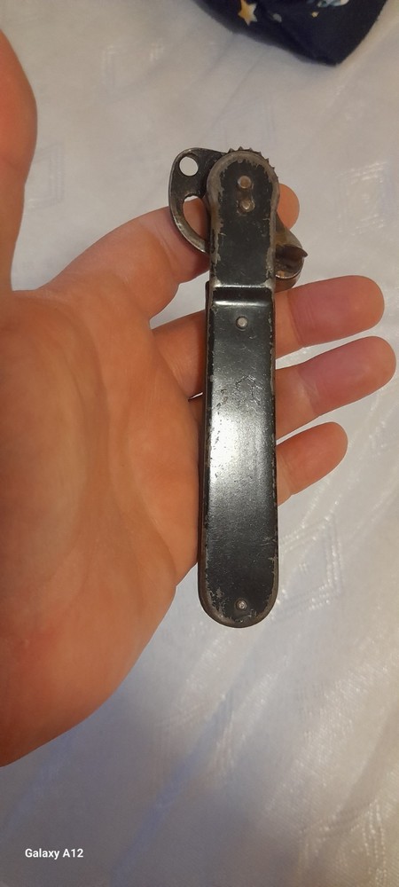 Vtg WWII German  Tin Opener Troop Can Opener Sieger  second world war II relics