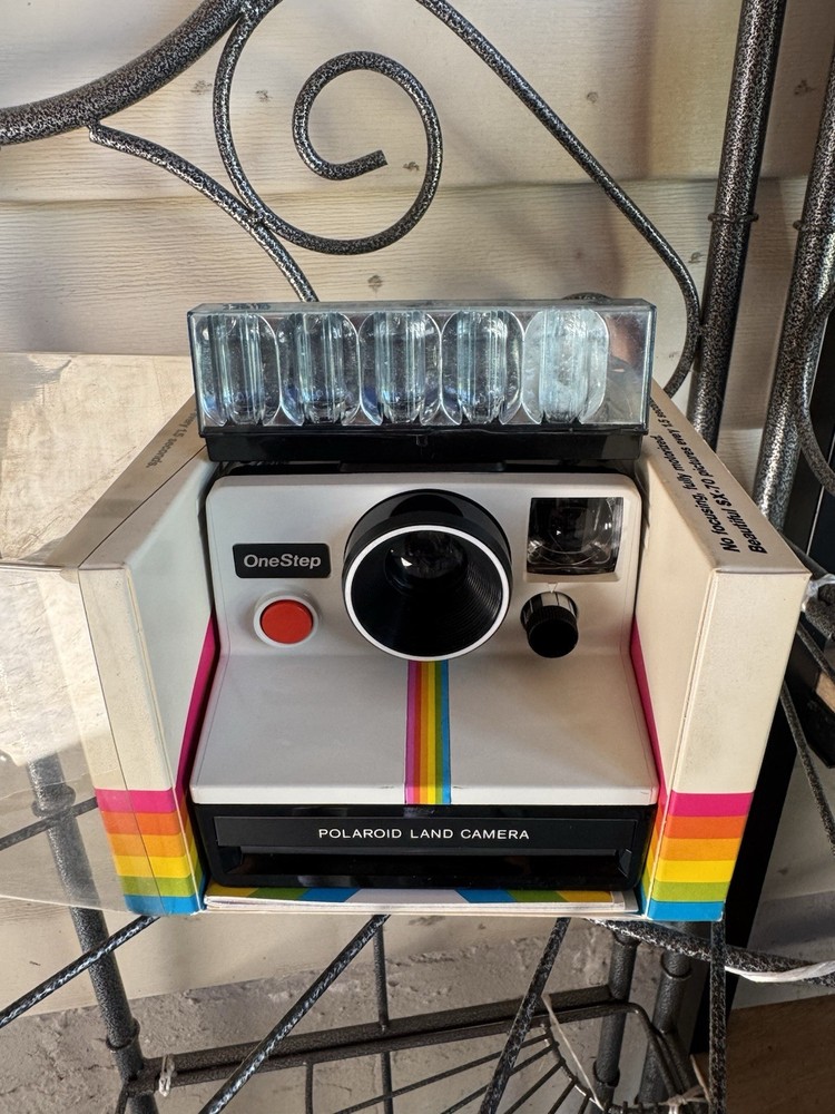 Vintage Polaroid One Step Rainbow Instant Land Camera With Strap UNTested
