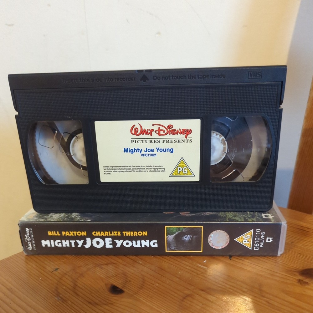 Mighty Joe Young (VHS, 2000)