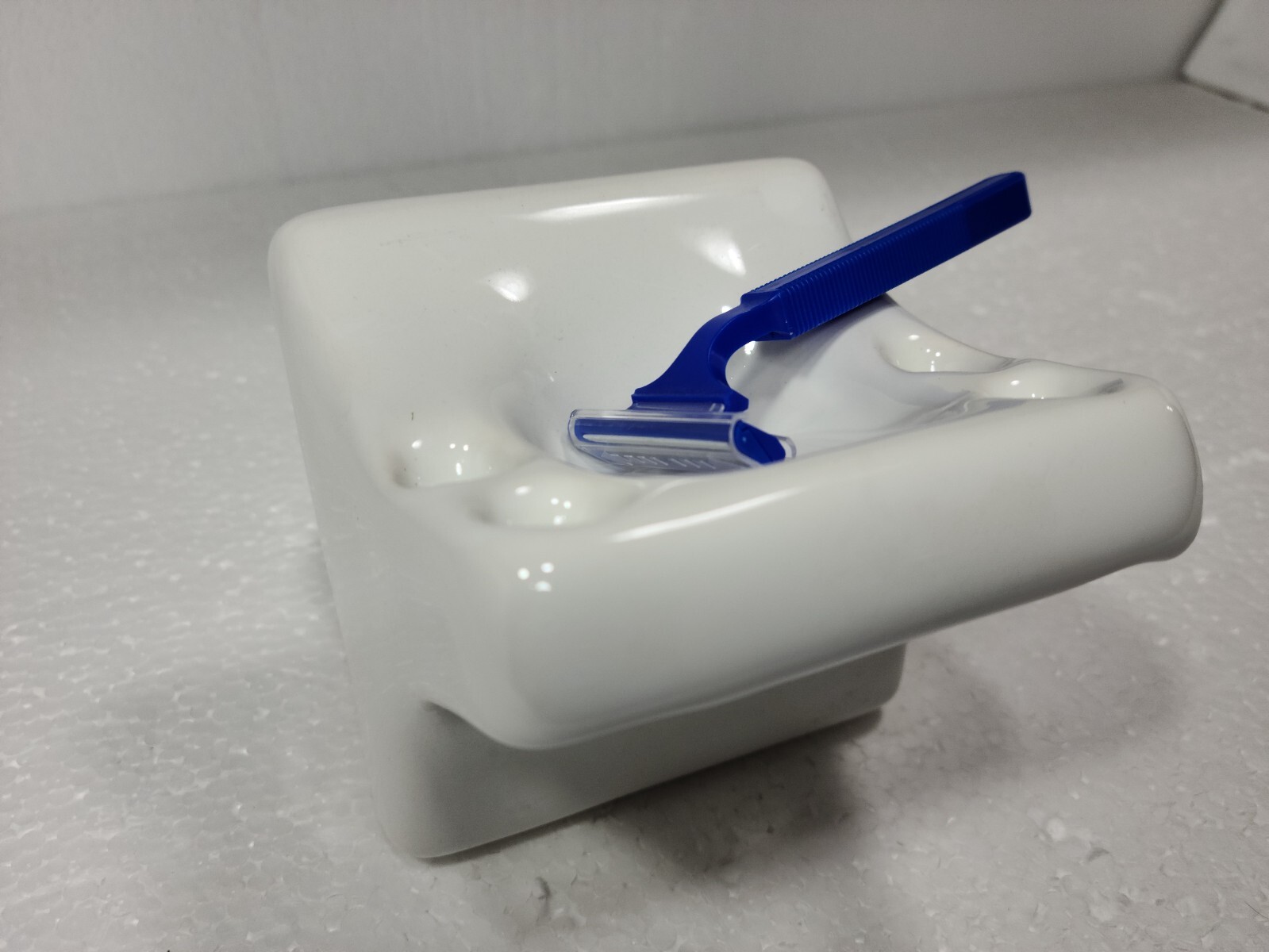 Vintage Bright White Ceramic Toothbrush Holder Tumbler Cup Tray Daltile 0190