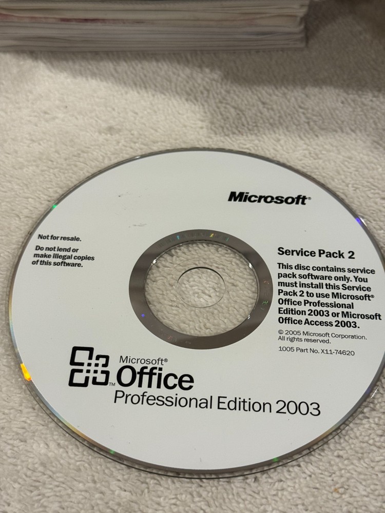 Microsoft Office Professional Edition 2003 Service Pack 2 Only!!!