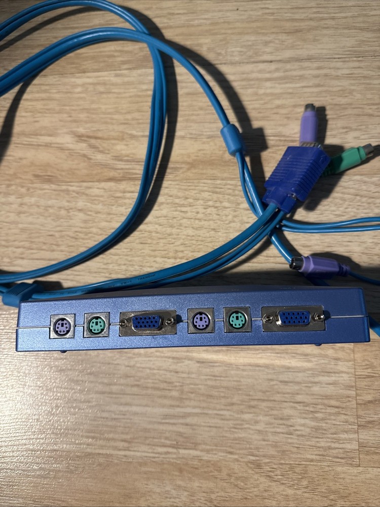 TRENDNET TK-400 PS/2 KVM SWITCH – 4 PORTS EXTERNAL