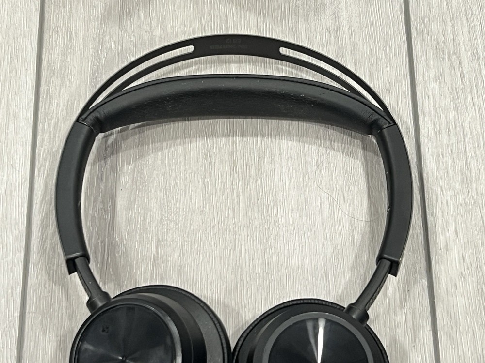 Plantronics Poly Voyager Focus 2 Bluetooth Office Phone Over-Ear Headset TESTED