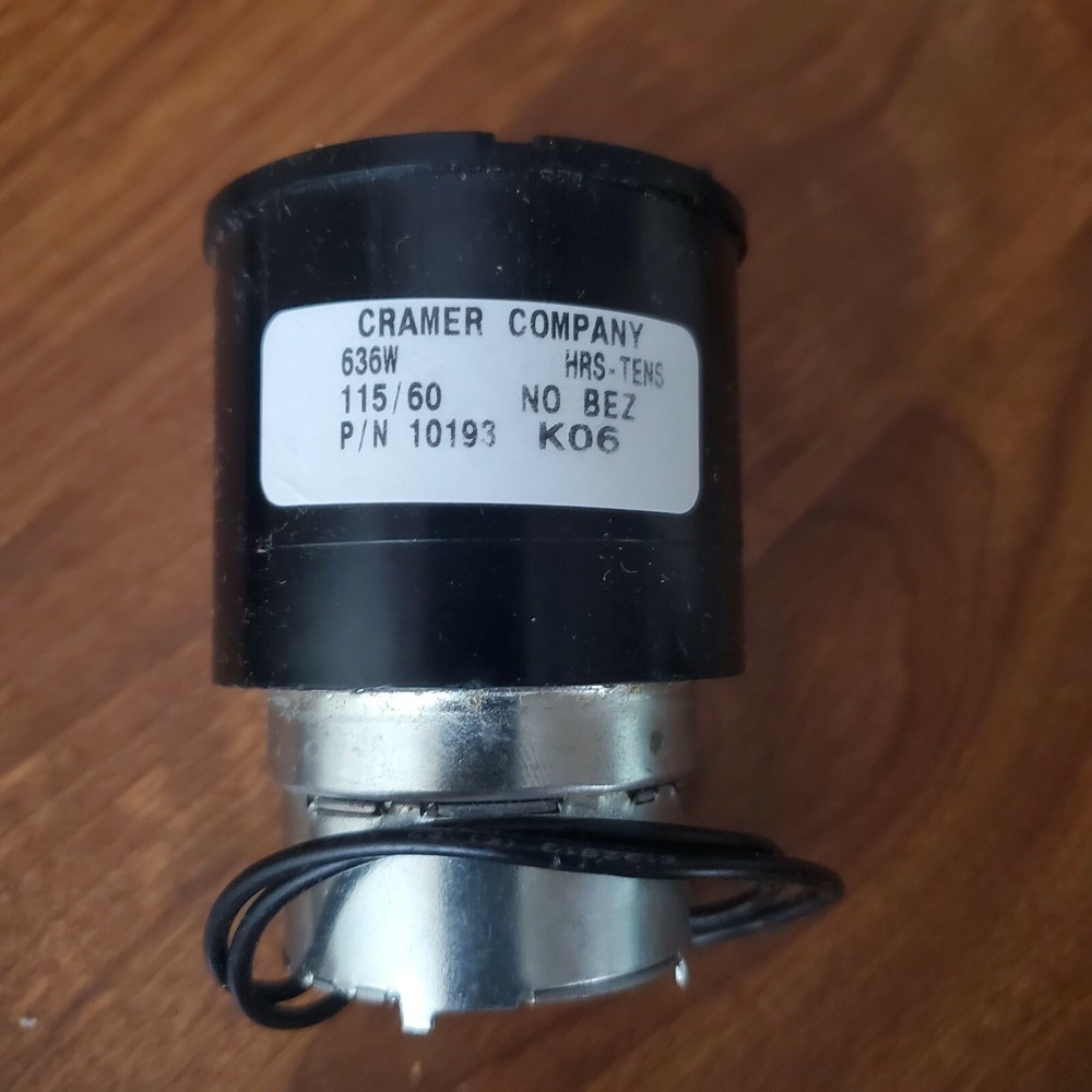 Cramer 10093, Panel Mount Timer, Resettable, 115 VAC, 9999.9 Hours, 636W Series