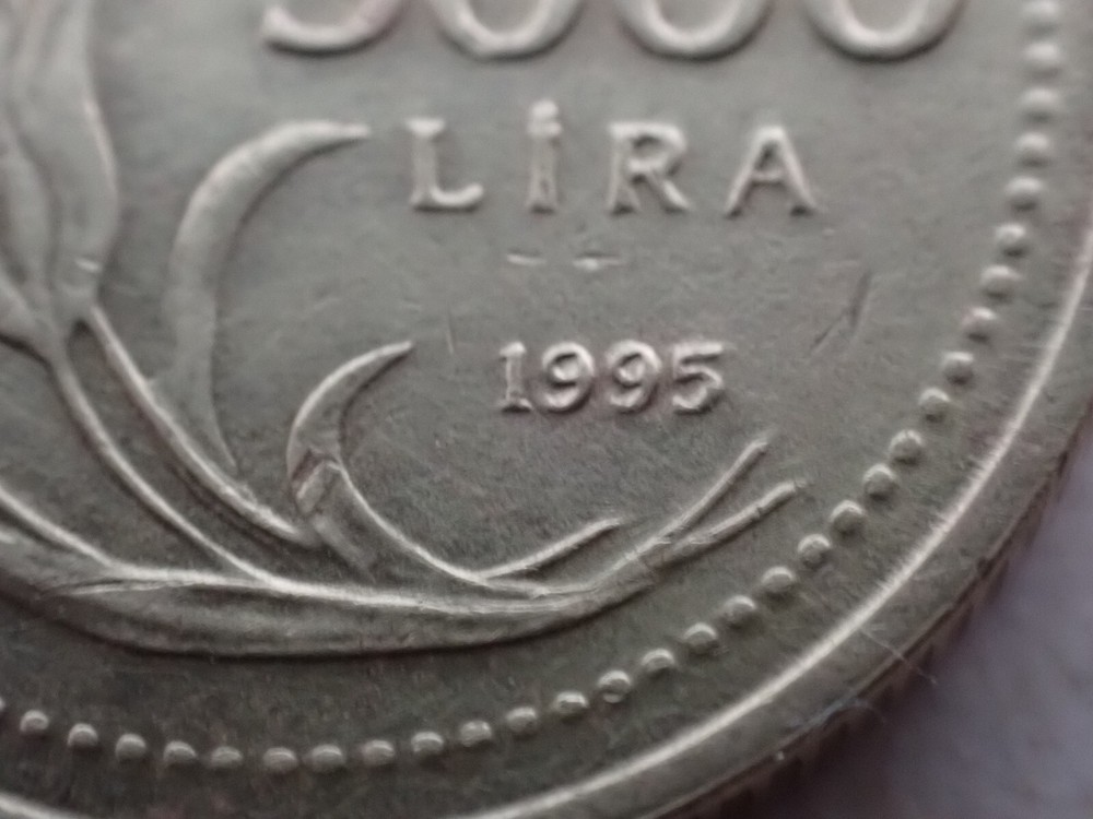 Turkey 5000 Lira Coin 1995