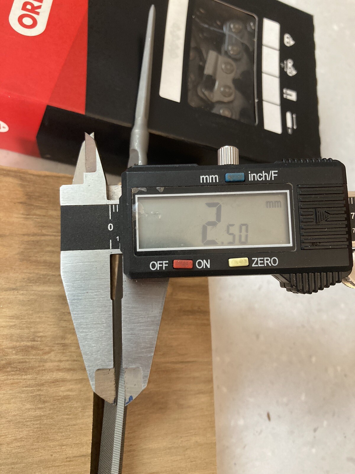 Vallorbe double bevel square chain file 2279