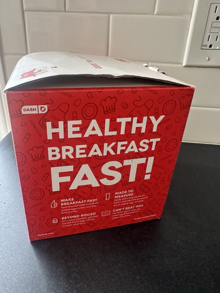 DASH Go Rapid Egg Cooker RED Quick Easy Cook Eggs/ Omelette EUC