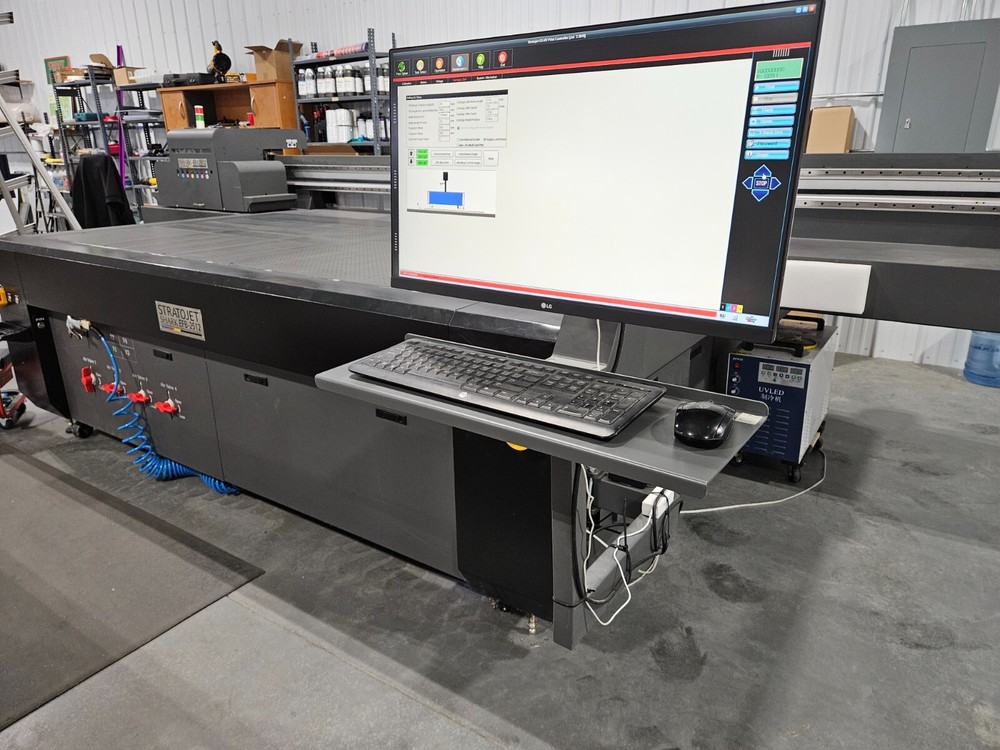 Stratojet Shark 2512 Flatbed UV Printer