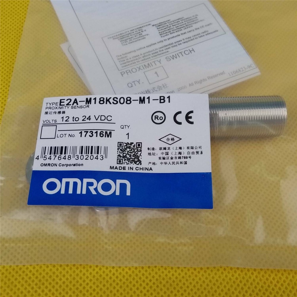 1PC New Omron E2A-M18KS08-M1-B1 Proximity Switch Sensor E2AM18KS08M1B1