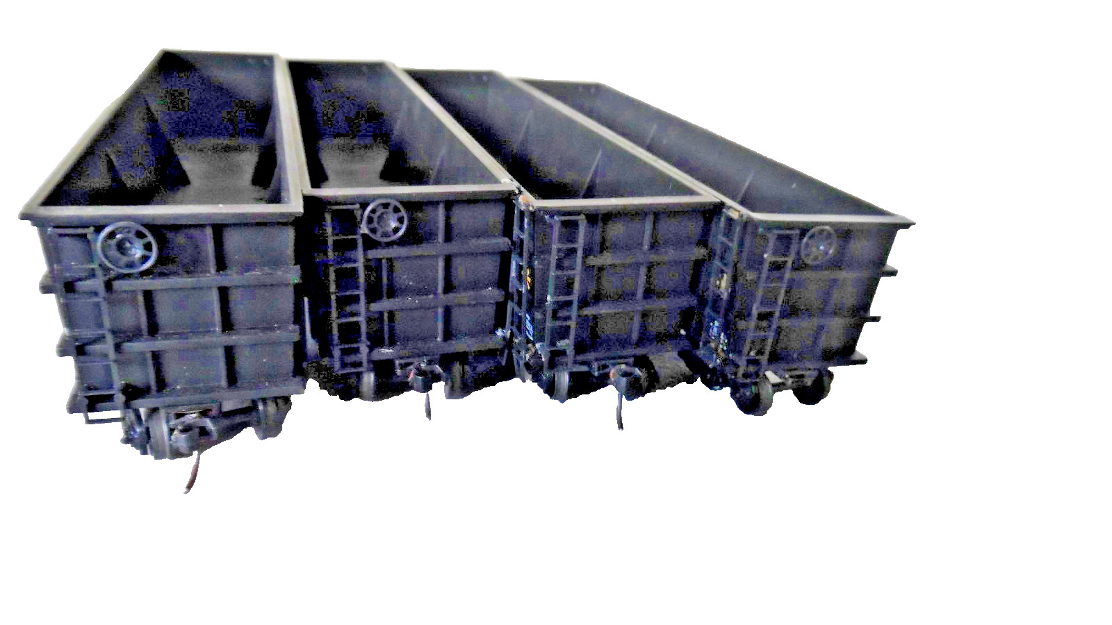 Norx 4 Car Hopper Set 7" long w/Kadee Couplers -Used -