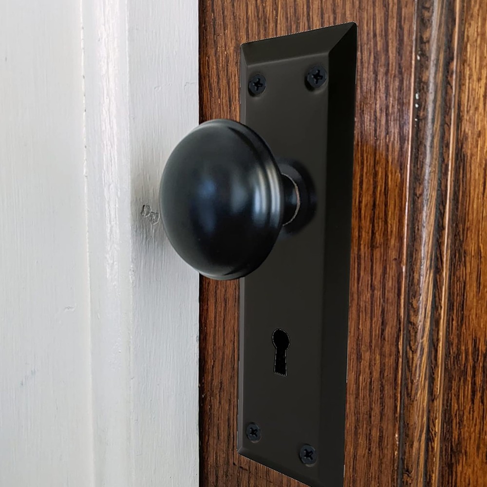 1 Pack Mortise Keyed Lock Set with Classic Knobs, Perfect for Matte Black