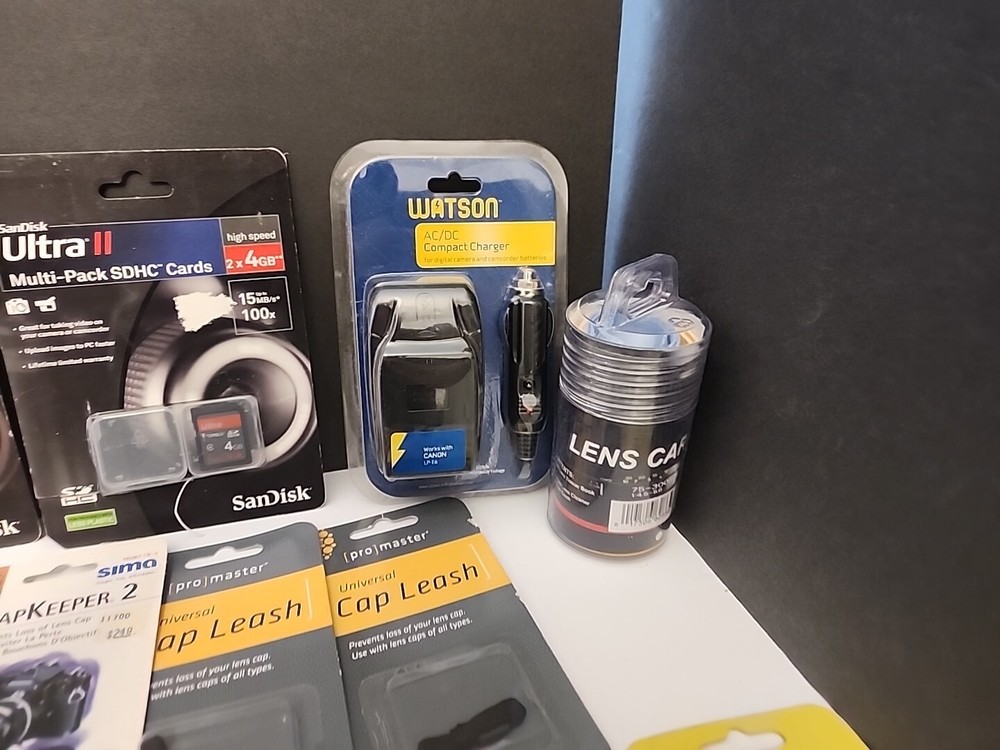 Cameras SDHC Cards/Accessories/ Cleaning Set